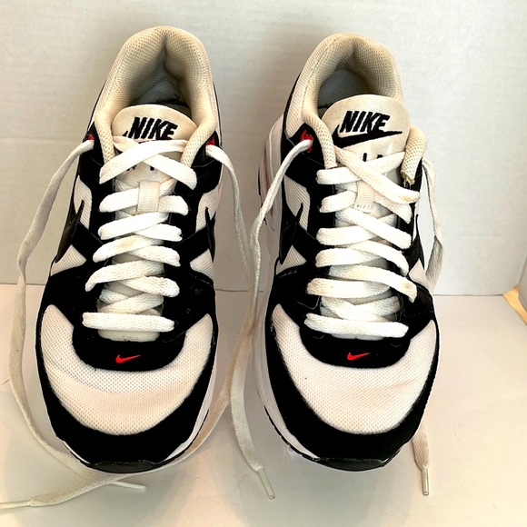 Nike Air Max White/Black/Red 6.5Y EUC - Picture 1 of 5